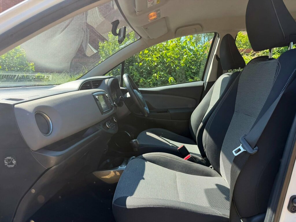 Toyota Yaris Icon Blue #22
