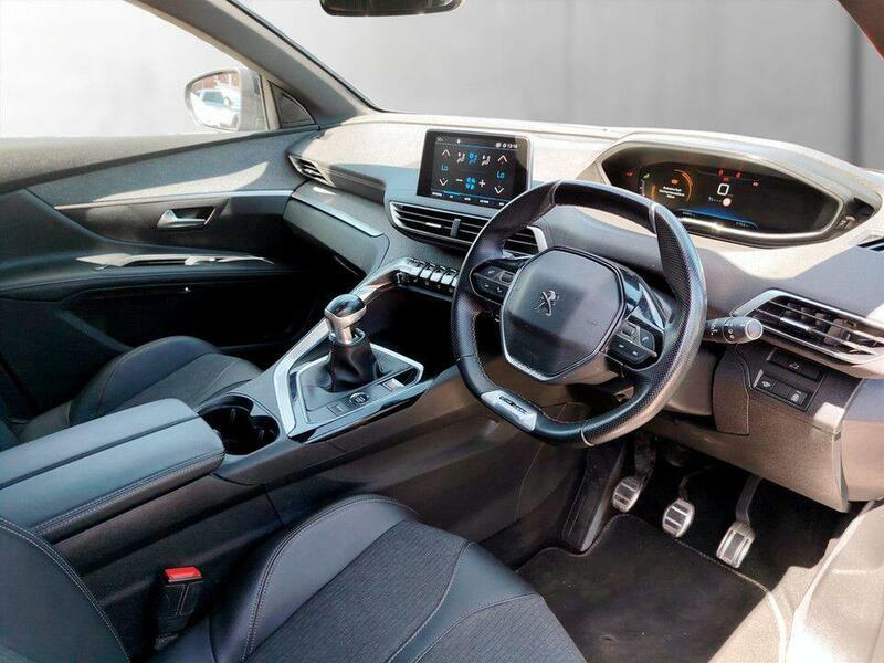 Peugeot 5008 1.2 Puretech Active Green #13