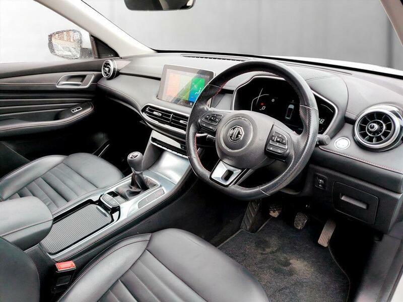 MG HS 1.5 T-gdi Excite Dct  #13