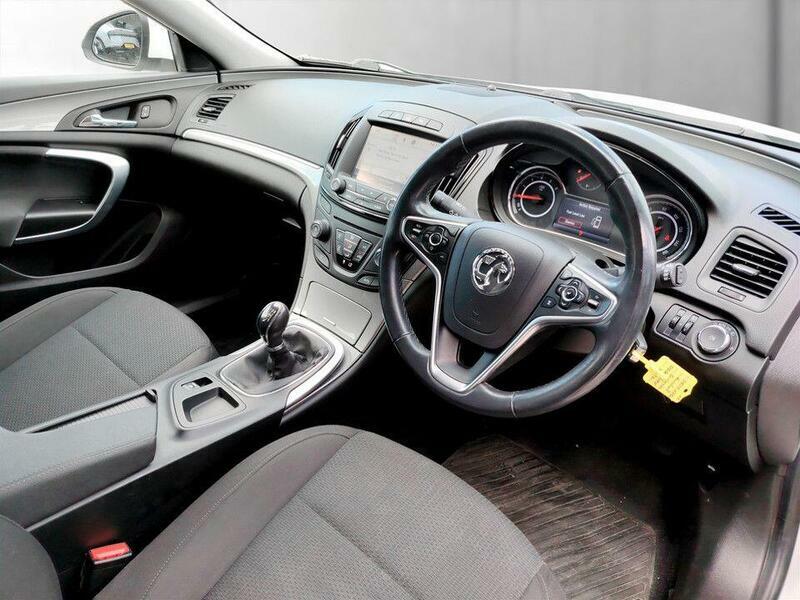 Vauxhall Insignia 2.0 Cdti Ecoflex Sri VX Line Nav Euro 5 S S Red #13