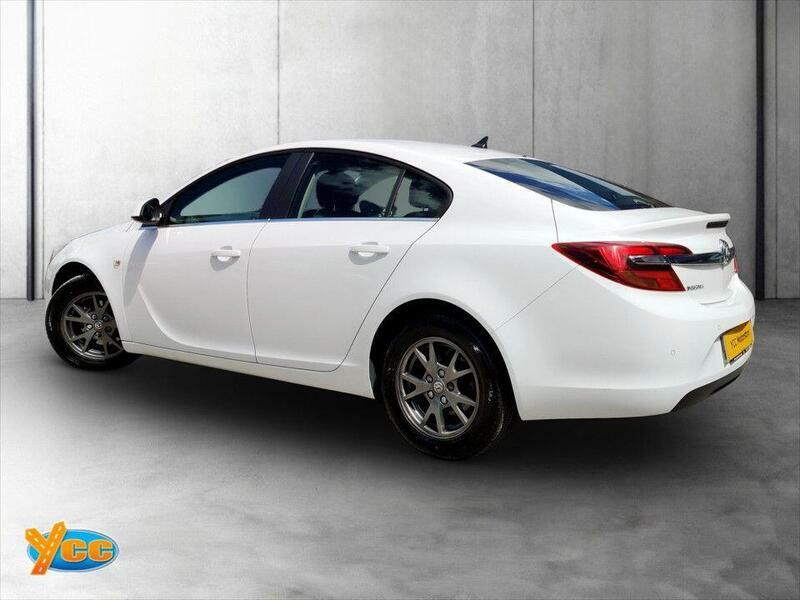 Vauxhall Insignia 2.0 Cdti Ecoflex Design Nav Hatchback M White #5