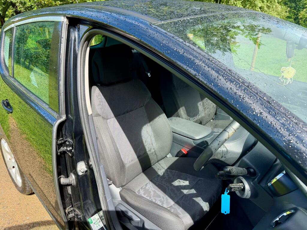 Peugeot 3008 Active Grey #19