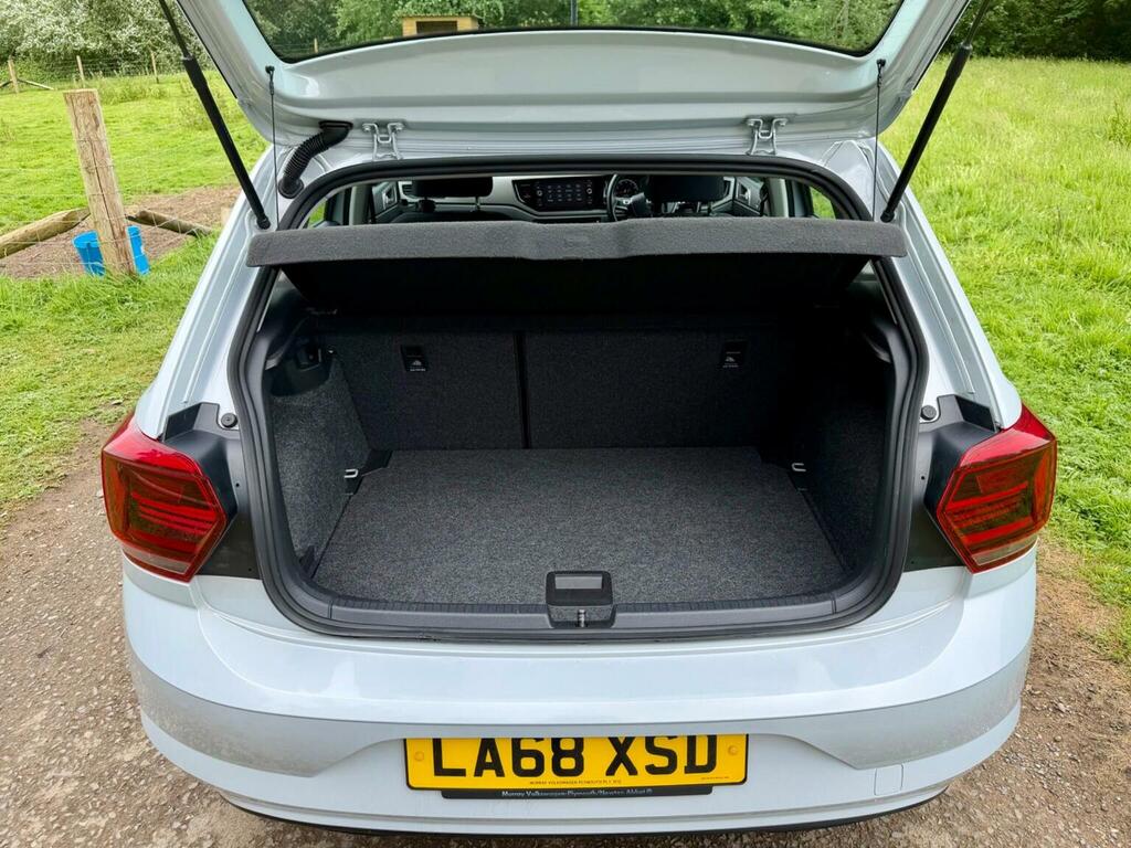 Volkswagen Polo 1.6 Tdi 95 Sel White #23