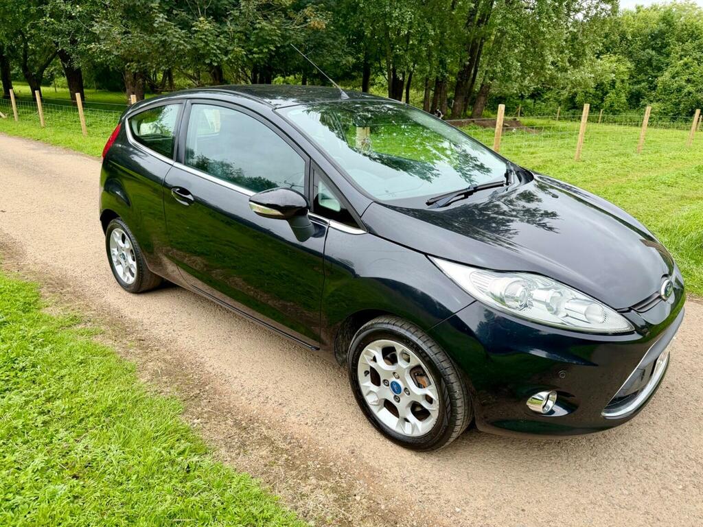 Ford Fiesta 1.25 Zetec Euro 5 2012 Black #2