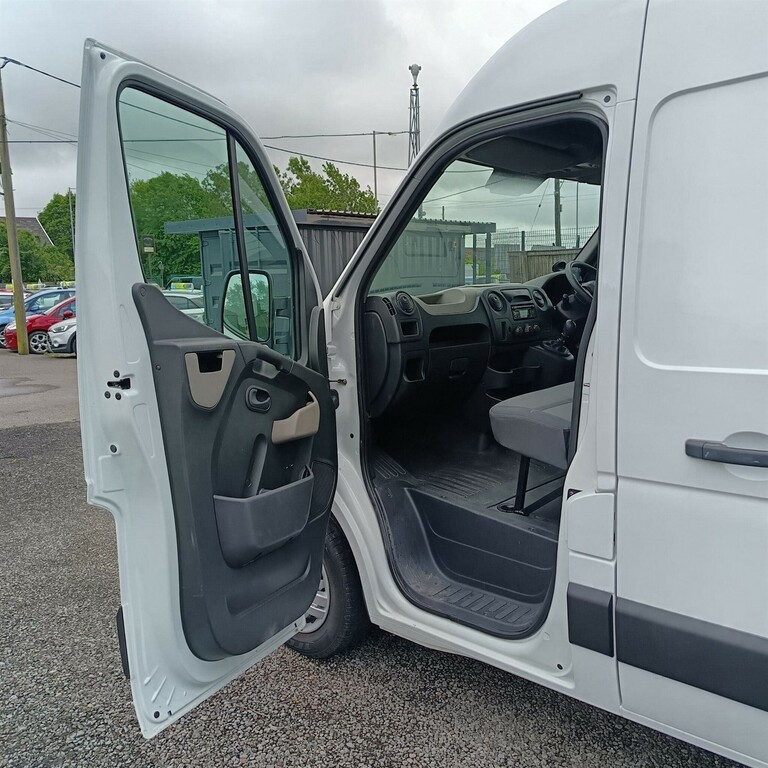 Renault Master Ll35 Business Silver #24