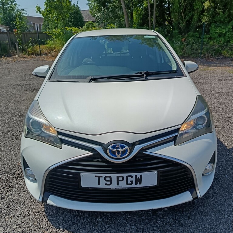 Toyota Yaris 1.4 D-4d Icon Plus 90 Bhp Blue #2