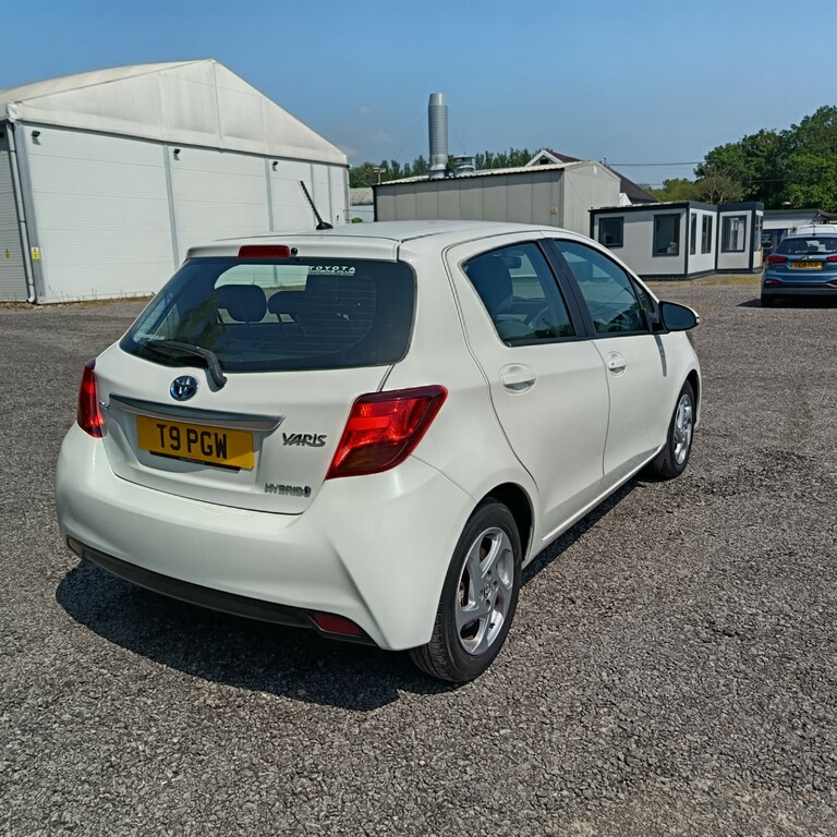 Toyota Yaris 1.4 D-4d Icon Plus 90 Bhp Blue #7