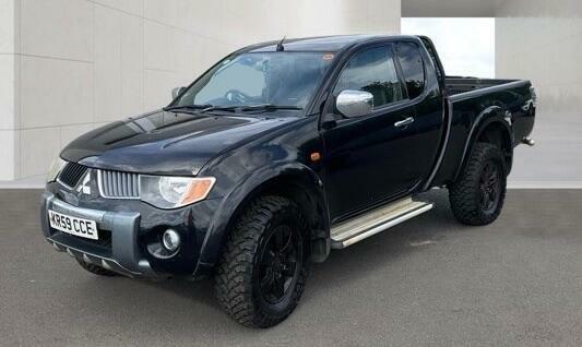 Mitsubishi L200 Warrior Black