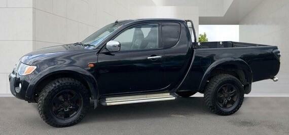 Mitsubishi L200 Warrior Black #3