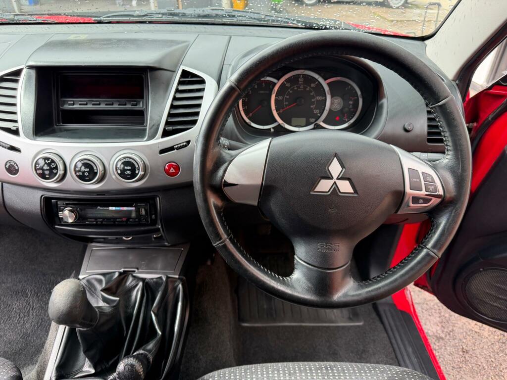 Mitsubishi L200 Di-d 175 Bararian 4Wd Black #12