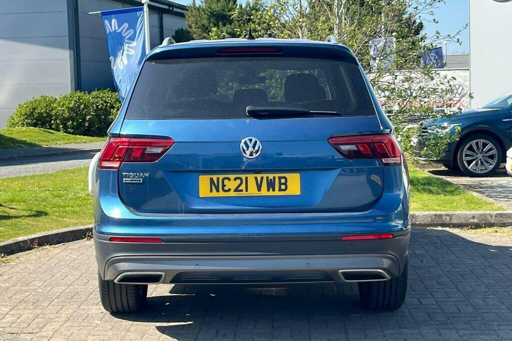 Volkswagen Tiguan Allspace 1.5 Tsi Evo Match Suv Blue #4
