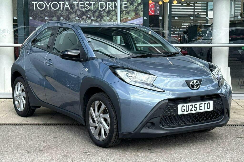 Toyota Aygo X 1.0 Vvt I Pure Hatchback Grey