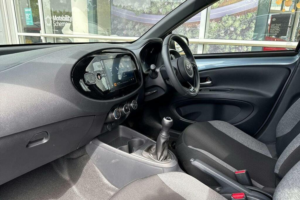 Toyota Aygo X 1.0 Vvt I Pure Hatchback GU25ETO Grey #5