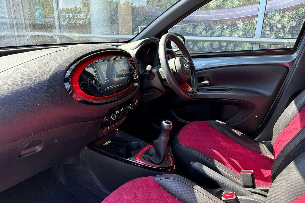 Toyota Aygo X 1.0 Vvt I Undercover Hatchback GY73SKV Grey #5