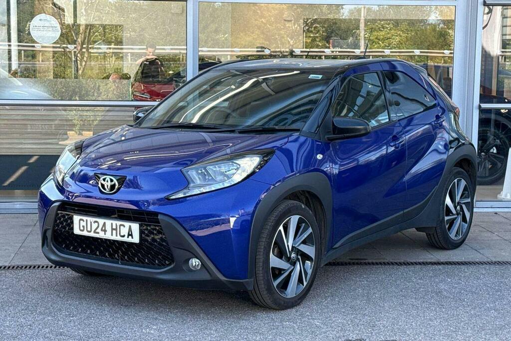 Toyota Aygo X 1.0 Vvt I Edge Hatchback GU24HCA Blue #3