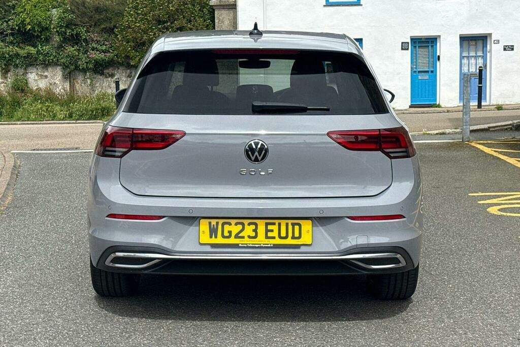 Volkswagen Golf 1.5 Tsi Style Hatchback WG23EUD Grey #4