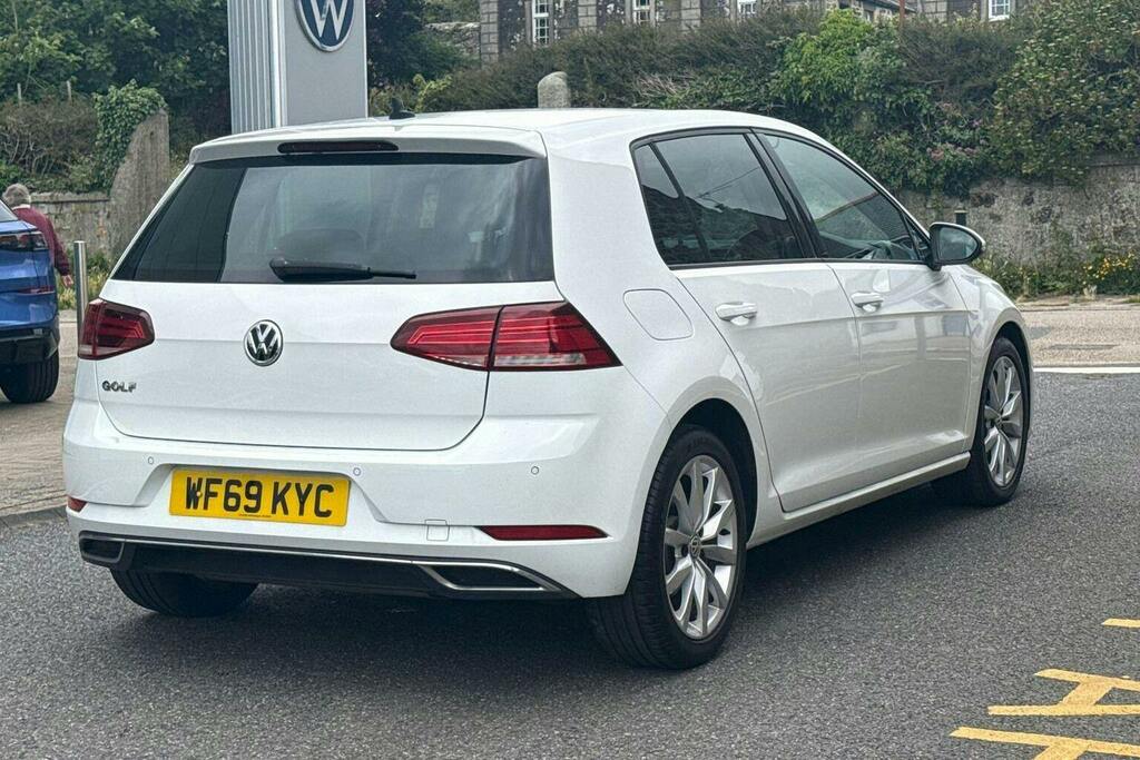 Volkswagen Golf 1.5 Tsi Evo Gt Hatchback WF69KYC White #3
