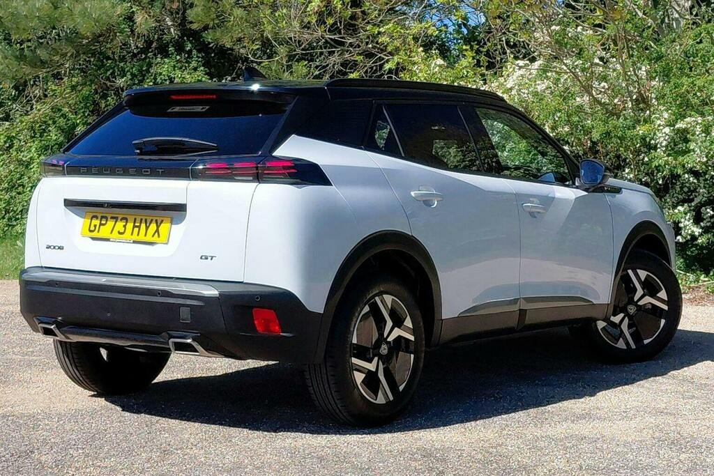 Peugeot 2008 1.2 Puretech Gt Suv Eat GP73HYX White #3