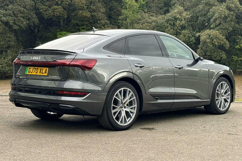 Audi E-tron 55 Launch Edition Sportback Quat GJ70XLA Grey #3