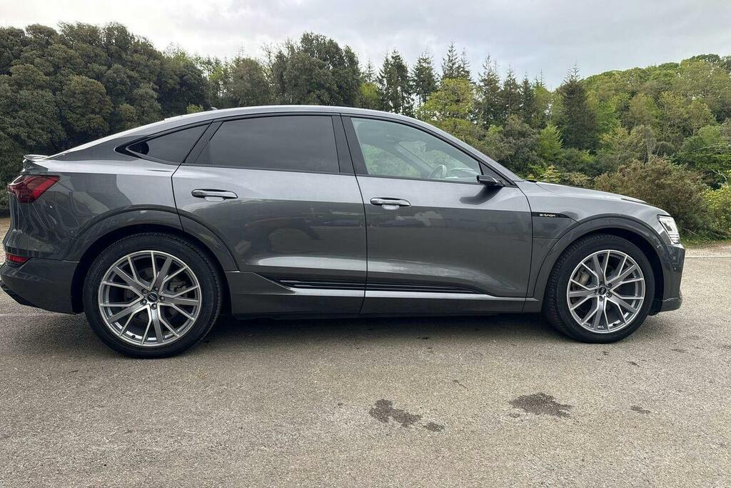 Audi E-tron 55 Launch Edition Sportback Quat GJ70XLA Grey #2