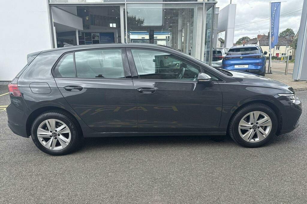 Volkswagen Golf 1.5 Tsi Life Hatchback KV24FWE Grey #2