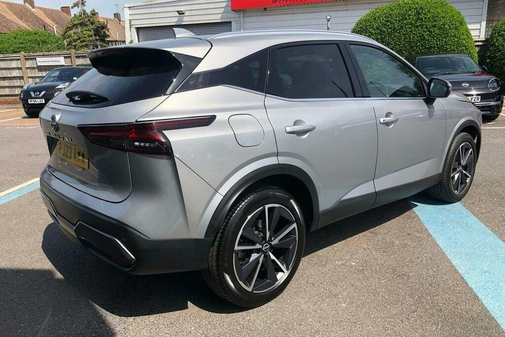Nissan Qashqai 1.3 Dig T Mhev Tekna Suv Hybrid PJ23AXA Silver #3
