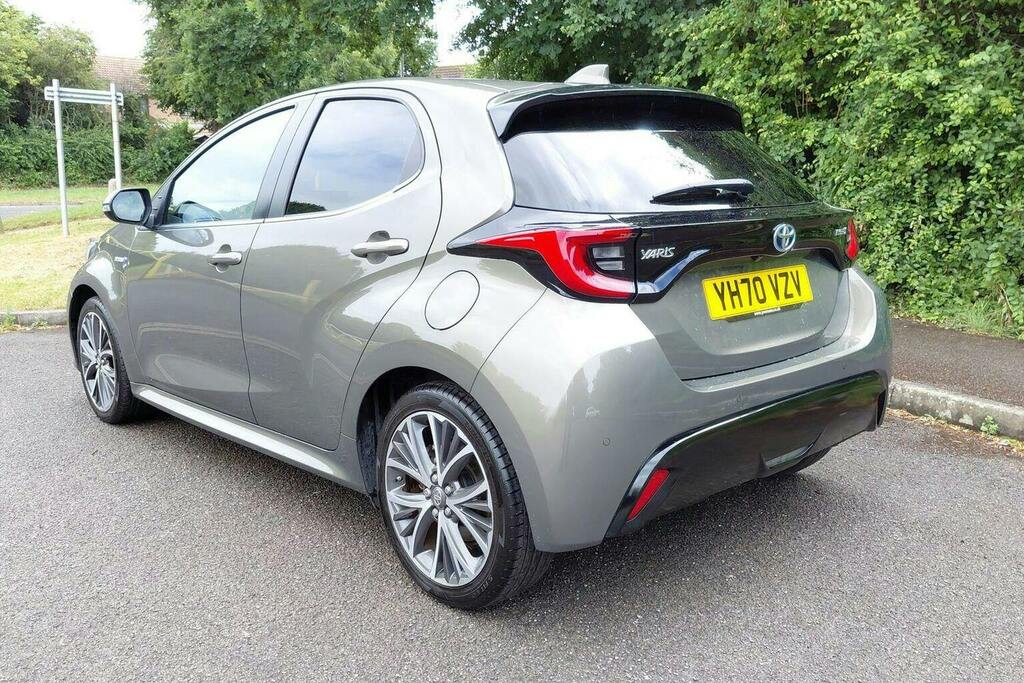 Toyota Yaris 1.5 Vvt H Excel Hatchback Hybrid E Cvt YH70VZV Brown #4