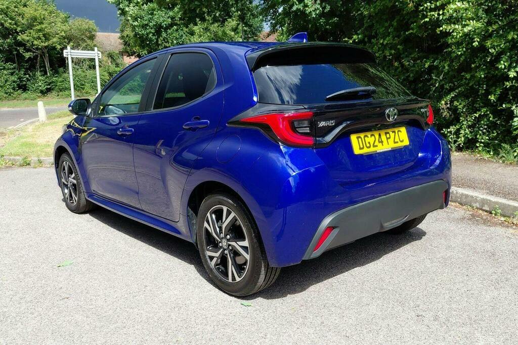 Toyota Yaris 1.5 Vvt H Design Hatchback Hybrid E Cvt Blue #4