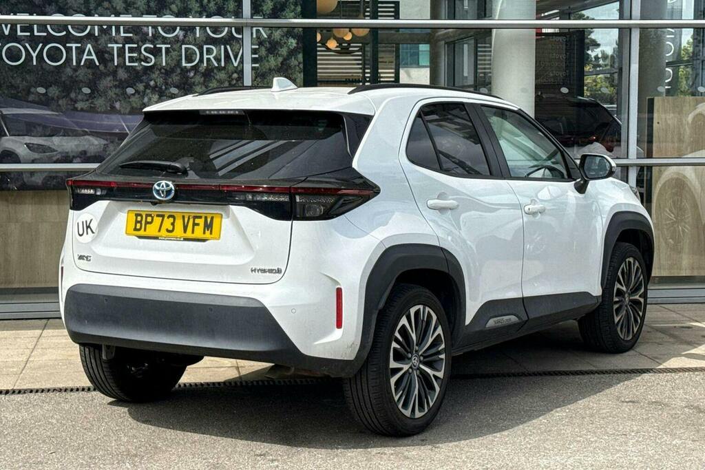 Toyota Yaris Cross 1.5 Vvt H Excel Suv Hybrid E Cvt BP73VFM White #2