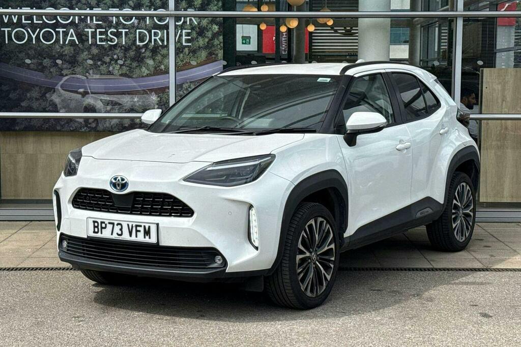 Toyota Yaris Cross 1.5 Vvt H Excel Suv Hybrid E Cvt BP73VFM White #3