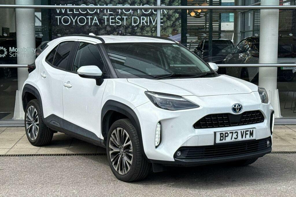 Toyota Yaris Cross 1.5 Vvt H Excel Suv Hybrid E Cvt White