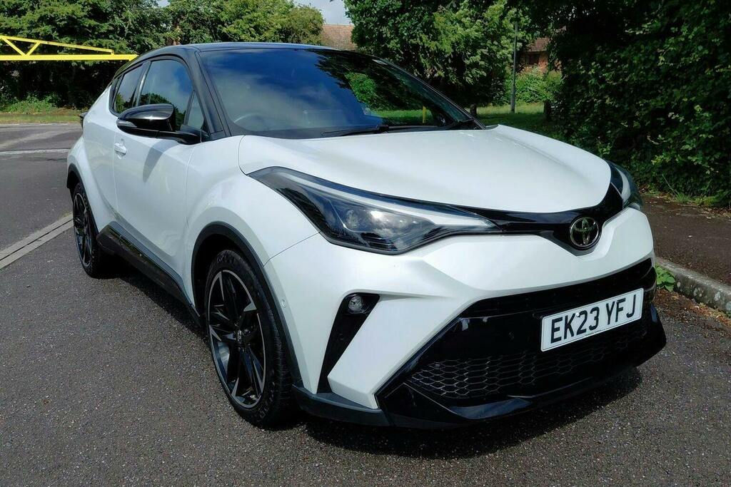 Toyota C-Hr 1.8 Vvt H Gr Sport Suv Hybrid Cvt White