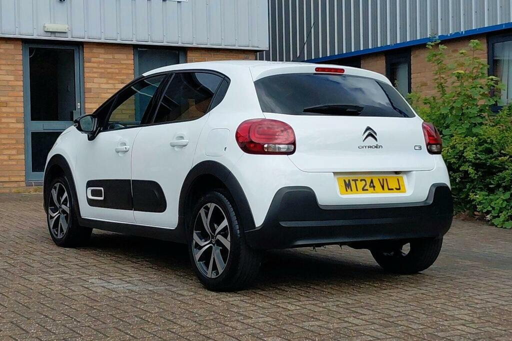 Citroen C3 1.2 Puretech Max Hatchback MT24VLJ White #5