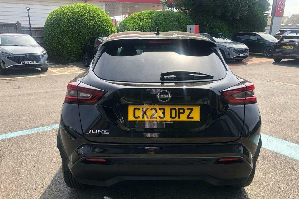 Nissan Juke 1.0 Dig T N Connecta Suv Dct CK23OPZ Black #4