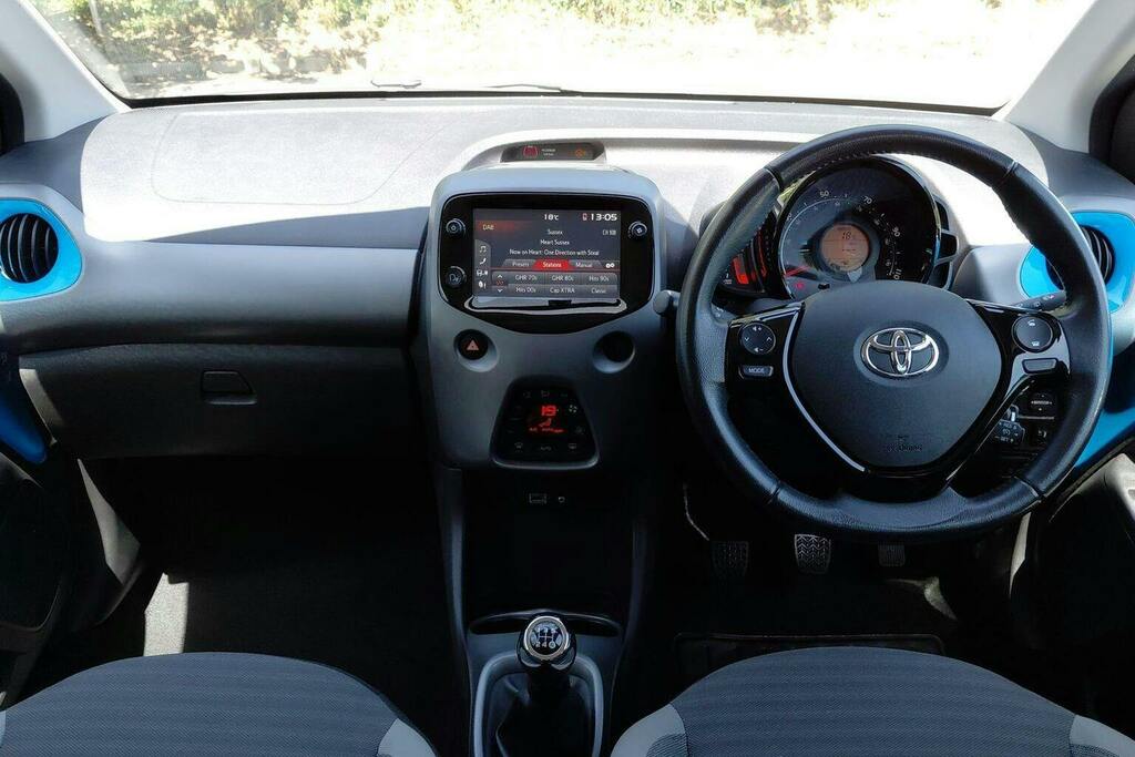 Toyota Aygo 1.0 Vvt I X Trend Hatchback VE20VJF Blue #6