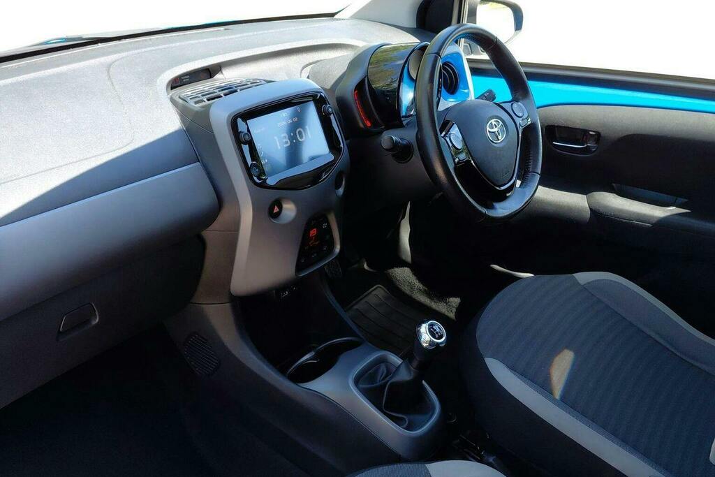 Toyota Aygo 1.0 Vvt I X Trend Hatchback VE20VJF Blue #5