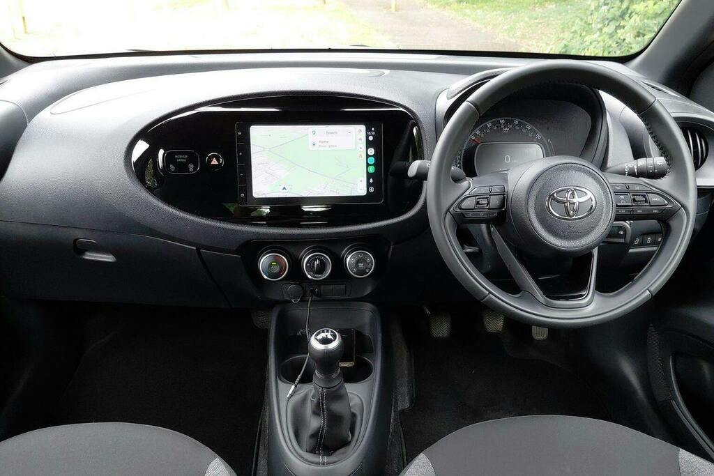 Toyota Aygo X 1.0 Vvt I Pure Hatchback GU75AFV Blue #6