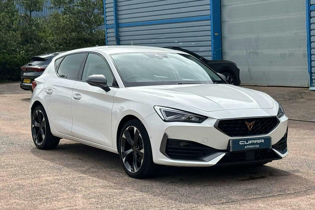 Cupra Leon 1.5 Tsi V1 Hatchback White