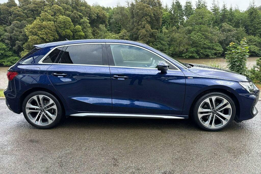 Audi A3 1.5 Tfsi S Line Sportback S Tronic DC25WZG Blue #2