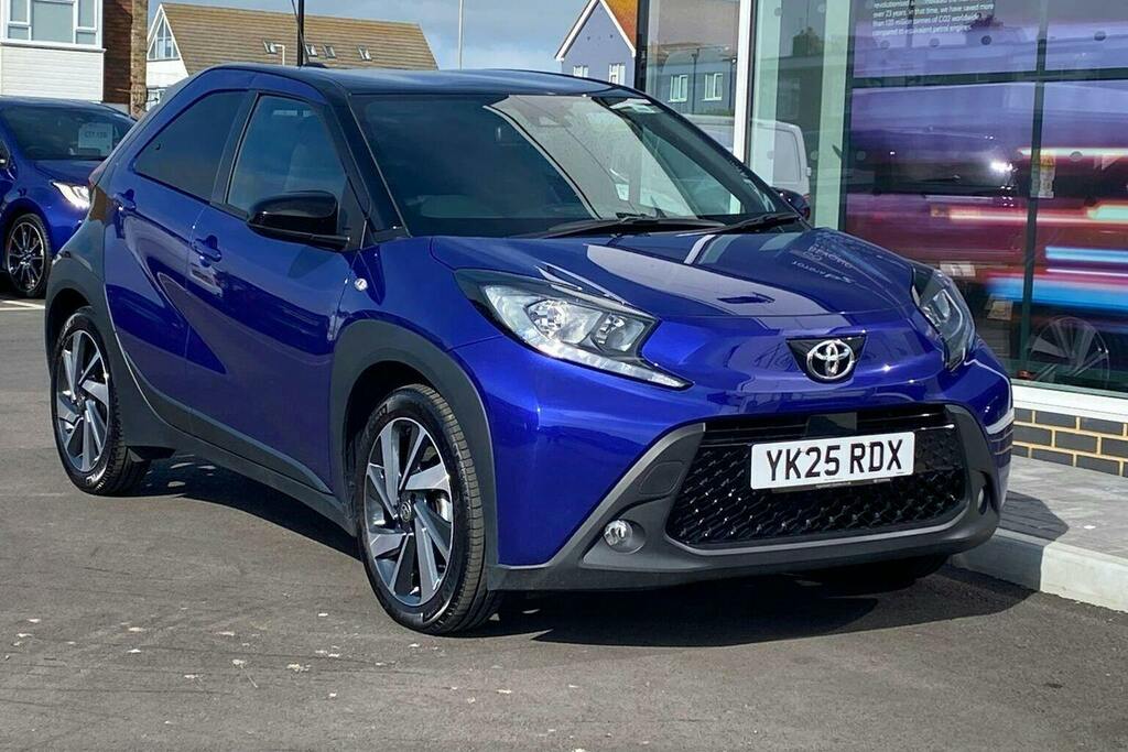 Toyota Aygo X 1.0 Vvt I Edge Hatchback X Shift Blue