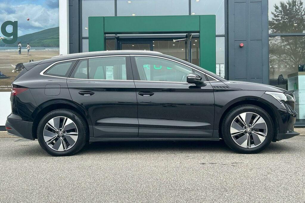 Skoda ENYAQ Iv 62Kwh 60 Suv YS72VKD Black #2