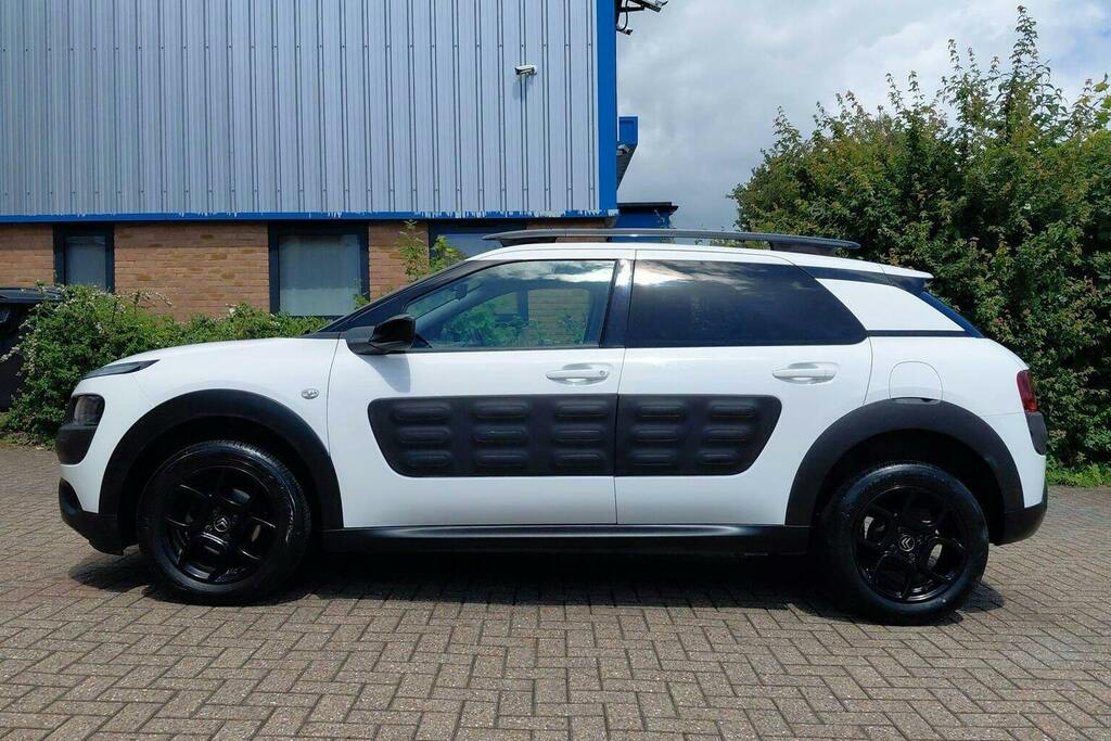Citroen C4 Cactus 1.2 Puretech Feel Hatchback White #6