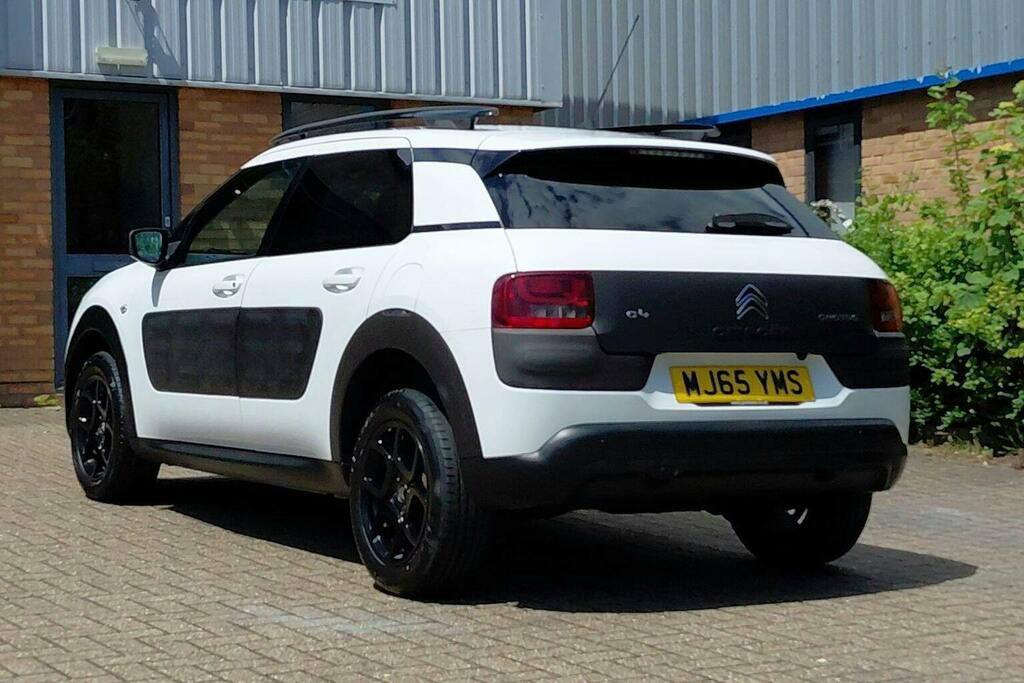 Citroen C4 Cactus 1.2 Puretech Feel Hatchback White #5