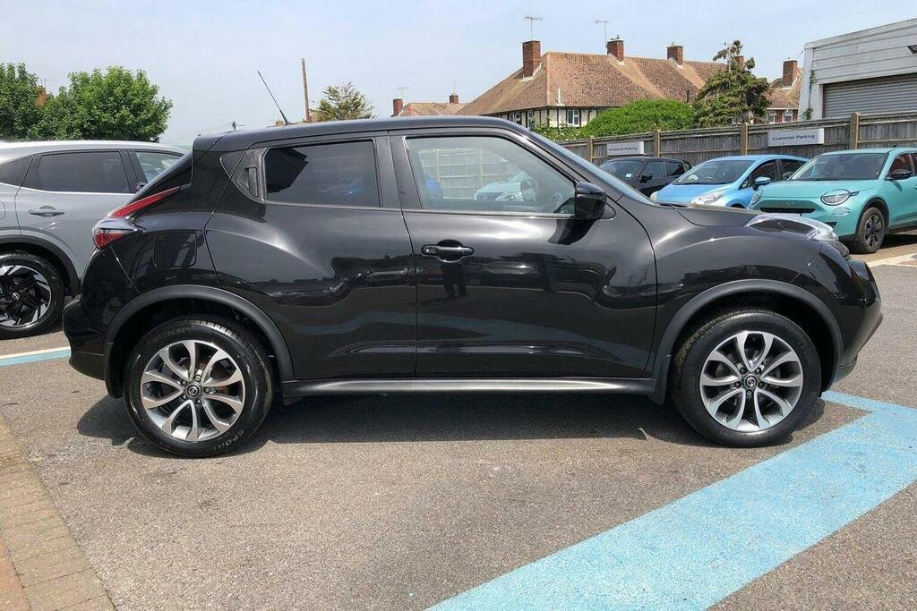 Nissan Juke 1.6 Tekna Suv Xtron WF68ZPB Black #2