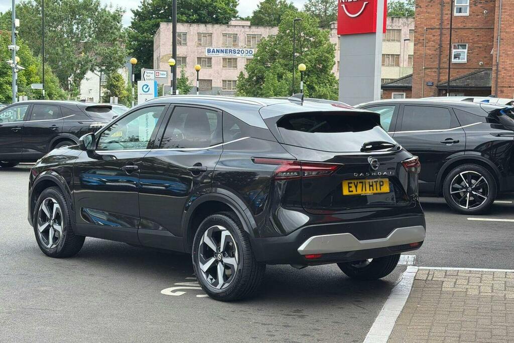 Nissan Qashqai 1.3 Dig T Mhev Premiere Edition Suv Hyb EY71HTP Black #5