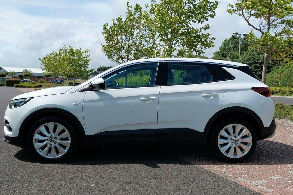 Vauxhall Grandland X 1.2 Turbo Elite Nav Suv 8Spd HG70EWT White #6