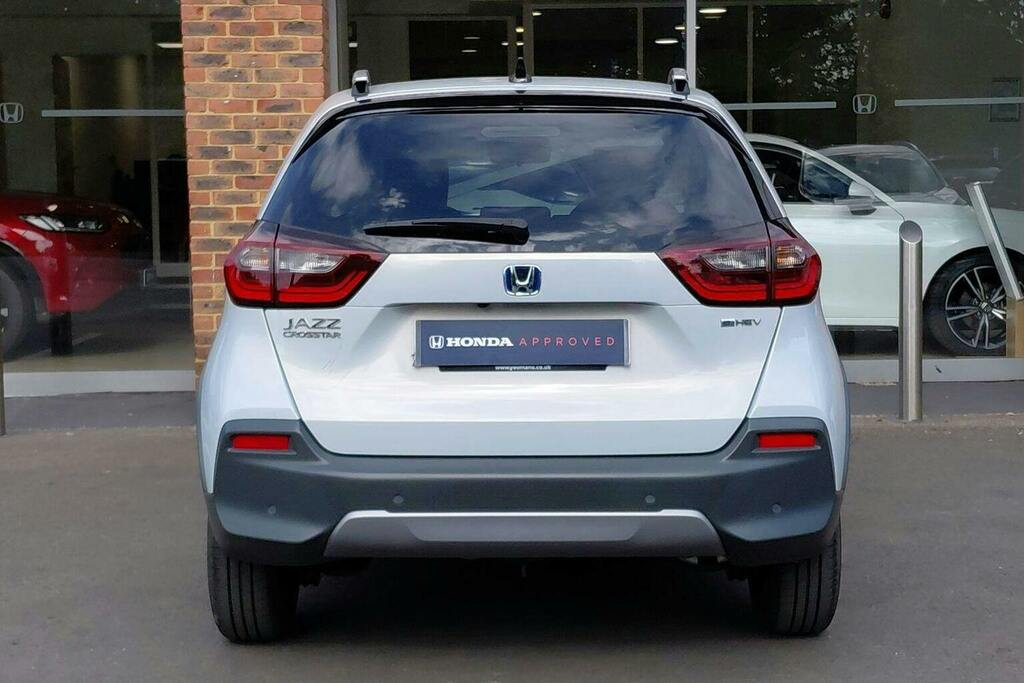 Honda Jazz 1.5 H I Mmd Crosstar Advance Hatchback White #4