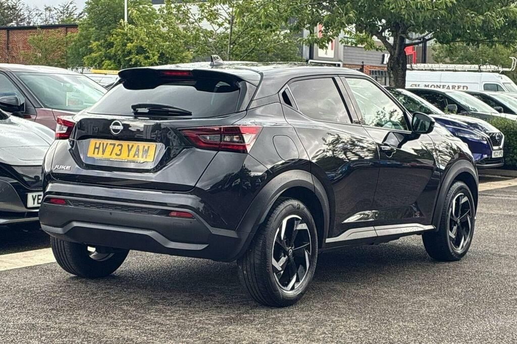 Nissan Juke 1.0 Dig T N Connecta Suv Dct HV73YAW Black #3
