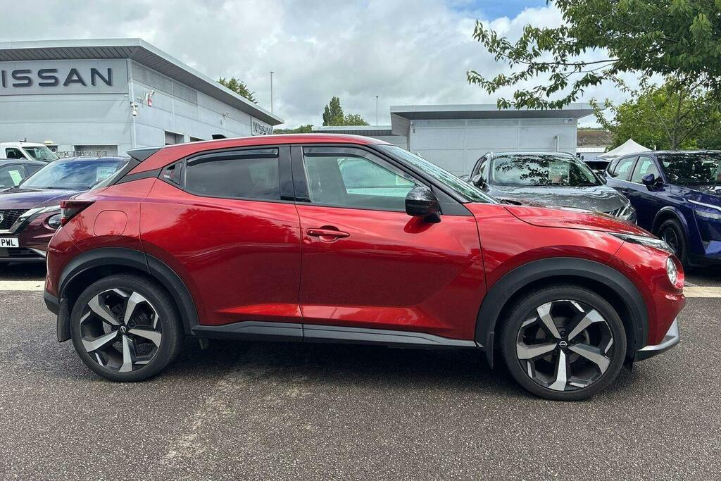 Nissan Juke 1.0 Dig T Tekna Suv RV24TPZ Red #2