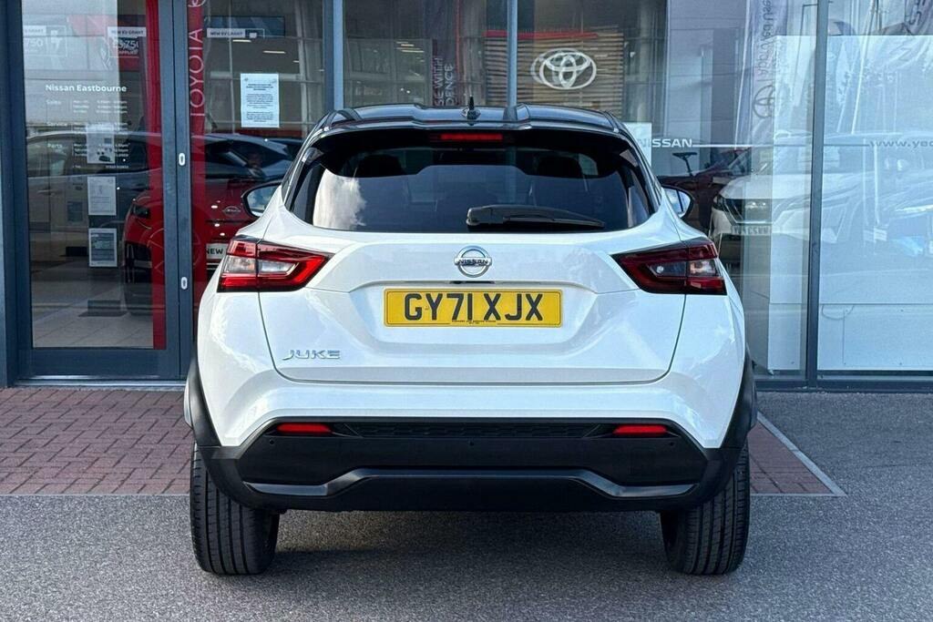 Nissan Juke 1.0 Dig T Tekna Plus Suv Dct GY71XJX White #4